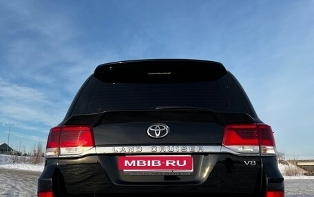 Toyota Land Cruiser 200, 2016 год, 5 990 000 рублей, 5 фотография