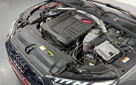 Audi A4, 2021 год, 2 430 000 рублей, 7 фотография