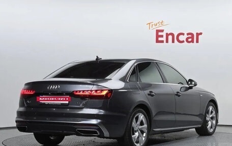 Audi A4, 2021 год, 2 430 000 рублей, 3 фотография