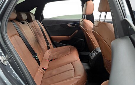 Audi A4, 2021 год, 2 430 000 рублей, 13 фотография