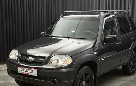 Chevrolet Niva I рестайлинг, 2017 год, 859 000 рублей, 1 фотография