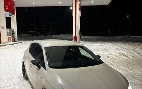 SEAT Leon III, 2013 год, 1 400 000 рублей, 2 фотография