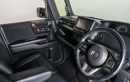 Honda N-BOX II, 2018 год, 1 399 000 рублей, 10 фотография