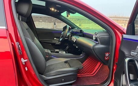 Mercedes-Benz A-Класс, 2022 год, 1 717 125 рублей, 11 фотография