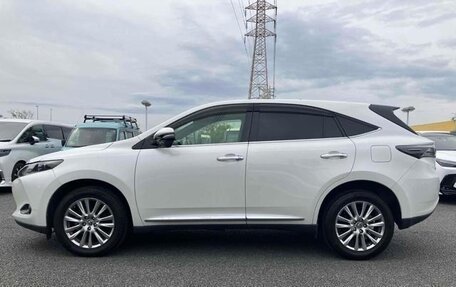 Toyota Harrier, 2017 год, 2 200 000 рублей, 6 фотография