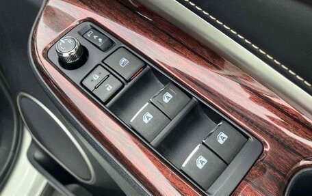 Toyota Harrier, 2017 год, 2 200 000 рублей, 8 фотография