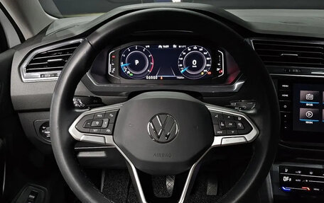 Volkswagen Tiguan II, 2022 год, 2 517 030 рублей, 6 фотография