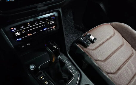 Volkswagen Tiguan II, 2022 год, 2 517 030 рублей, 9 фотография