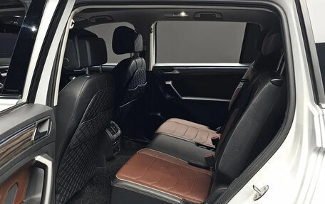 Volkswagen Tiguan II, 2022 год, 2 517 030 рублей, 13 фотография