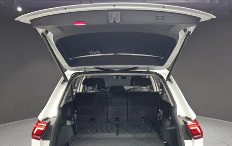 Volkswagen Tiguan II, 2022 год, 2 517 030 рублей, 15 фотография