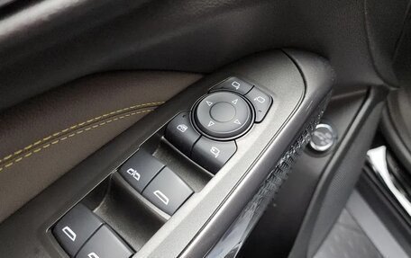 Chevrolet Trax, 2023 год, 2 121 000 рублей, 18 фотография