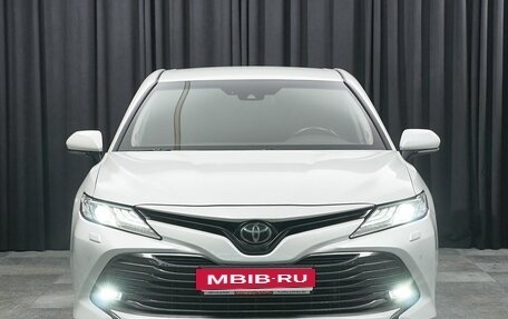 Toyota Camry, 2018 год, 2 849 000 рублей, 2 фотография