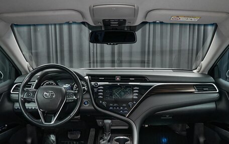 Toyota Camry, 2018 год, 2 849 000 рублей, 7 фотография