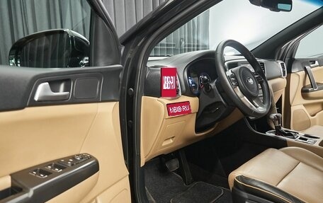 KIA Sportage IV рестайлинг, 2019 год, 2 147 000 рублей, 14 фотография