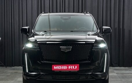 Cadillac Escalade V, 2023 год, 17 500 000 рублей, 2 фотография