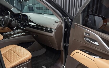 Cadillac Escalade V, 2023 год, 17 500 000 рублей, 14 фотография