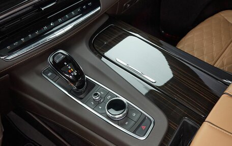 Cadillac Escalade V, 2023 год, 17 500 000 рублей, 29 фотография