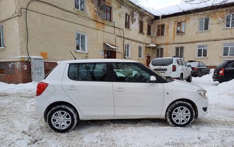 Skoda Fabia II, 2011 год, 399 000 рублей, 4 фотография