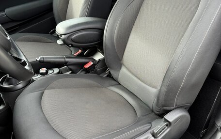 MINI Cabrio, 2020 год, 2 650 000 рублей, 16 фотография