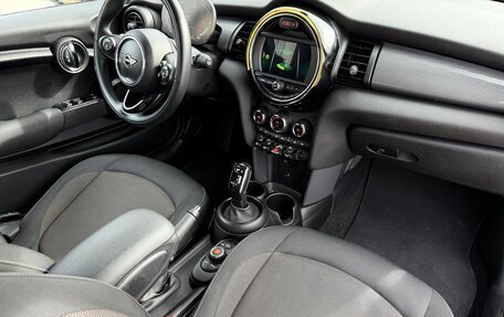 MINI Cabrio, 2020 год, 2 650 000 рублей, 20 фотография