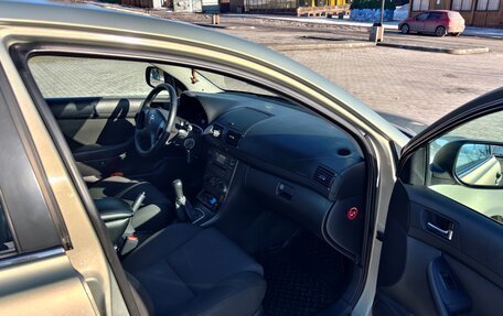 Toyota Avensis III рестайлинг, 2008 год, 980 000 рублей, 10 фотография