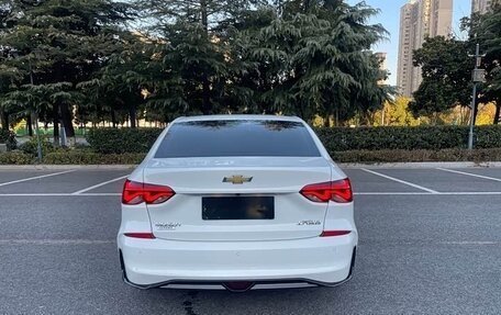 Chevrolet Monza, 2022 год, 1 300 000 рублей, 5 фотография