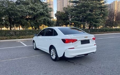 Chevrolet Monza, 2022 год, 1 300 000 рублей, 6 фотография