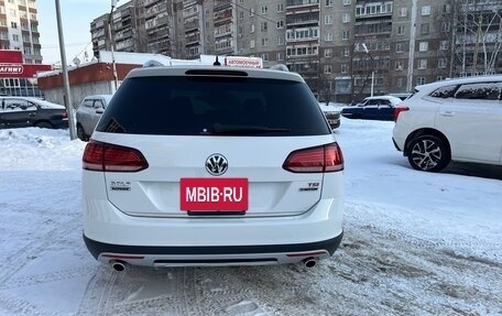 Volkswagen Golf VII, 2018 год, 2 050 000 рублей, 7 фотография