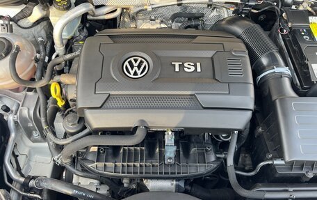 Volkswagen Golf VII, 2018 год, 2 050 000 рублей, 18 фотография