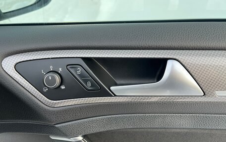 Volkswagen Golf VII, 2018 год, 2 050 000 рублей, 20 фотография