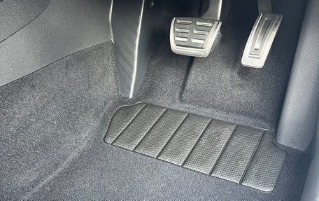 Volkswagen Golf VII, 2018 год, 2 050 000 рублей, 24 фотография