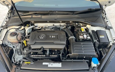 Volkswagen Golf VII, 2018 год, 2 050 000 рублей, 17 фотография