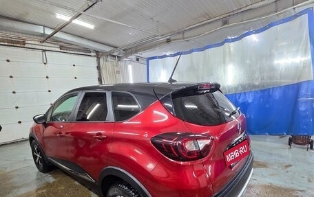 Renault Kaptur I рестайлинг, 2021 год, 1 900 000 рублей, 5 фотография