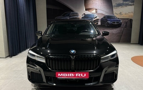 BMW 7 серия, 2018 год, 5 400 000 рублей, 2 фотография