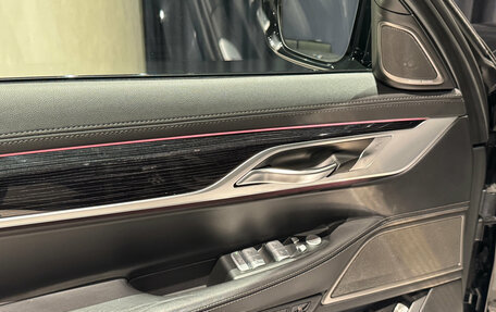 BMW 7 серия, 2018 год, 5 400 000 рублей, 9 фотография