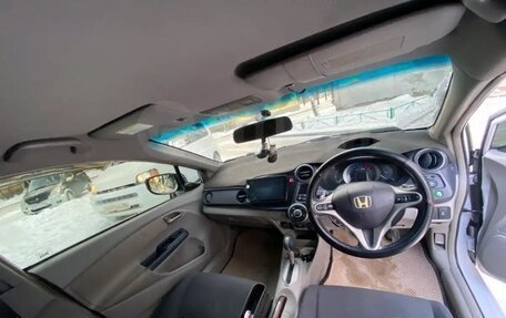 Honda Insight II рестайлинг, 2009 год, 749 000 рублей, 13 фотография