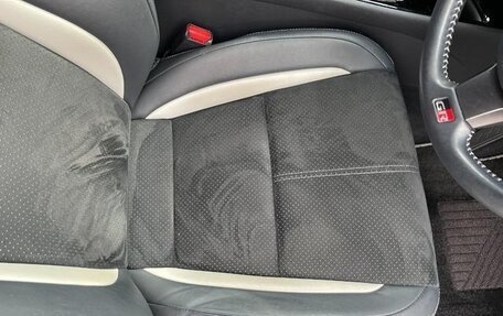 Toyota C-HR I рестайлинг, 2022 год, 1 847 000 рублей, 16 фотография