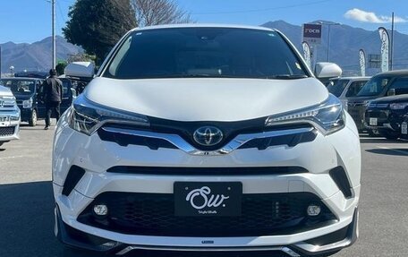 Toyota C-HR I рестайлинг, 2022 год, 1 857 000 рублей, 3 фотография