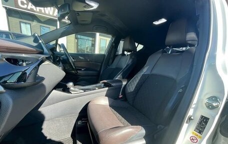 Toyota C-HR I рестайлинг, 2022 год, 1 857 000 рублей, 12 фотография