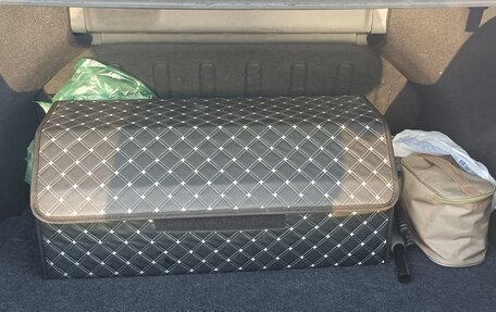 Hyundai Solaris II рестайлинг, 2011 год, 630 000 рублей, 14 фотография