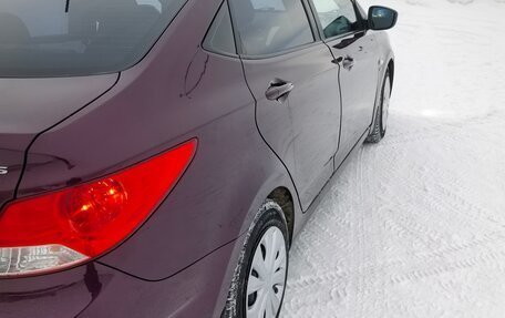 Hyundai Solaris II рестайлинг, 2012 год, 850 000 рублей, 4 фотография