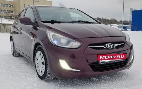 Hyundai Solaris II рестайлинг, 2012 год, 850 000 рублей, 2 фотография