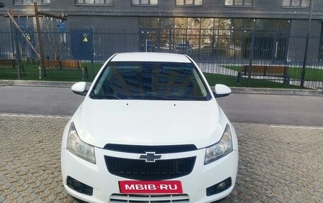 Chevrolet Cruze II, 2010 год, 585 000 рублей, 1 фотография