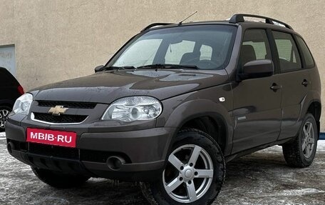 Chevrolet Niva I рестайлинг, 2013 год, 460 000 рублей, 1 фотография