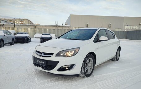 Opel Astra J, 2013 год, 670 000 рублей, 1 фотография