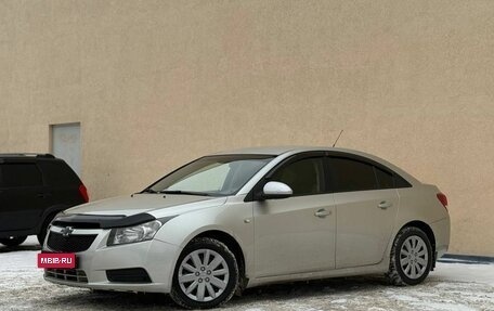 Chevrolet Cruze II, 2010 год, 635 000 рублей, 1 фотография