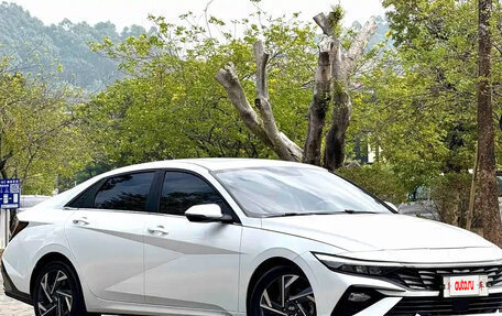 Hyundai Elantra, 2023 год, 1 540 888 рублей, 1 фотография