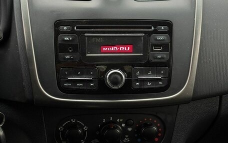 Renault Logan II, 2015 год, 475 000 рублей, 8 фотография