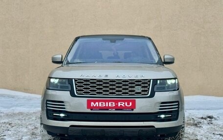 Land Rover Range Rover IV рестайлинг, 2015 год, 3 670 000 рублей, 2 фотография