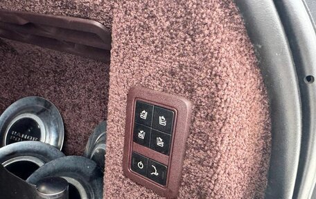 Land Rover Range Rover IV рестайлинг, 2015 год, 3 670 000 рублей, 27 фотография